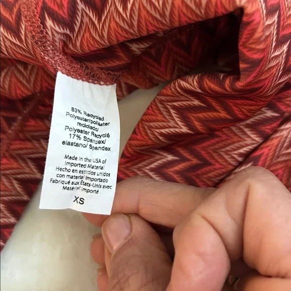 Burnt orange Zigzag Pattern Leggings and sports bra set - Picture 4 of 7